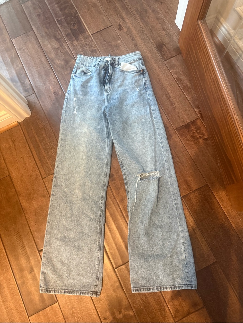 H&M Light Blue Wide-Leg Distressed Jeans